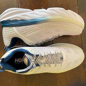 W’s Hoka Bondi 6 Size 11